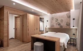 Le Fronde - Naturally Smart